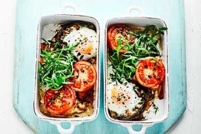 mushroom baked eggs with squished tomatoes ff76bb9 RecetasPopulares.com 2