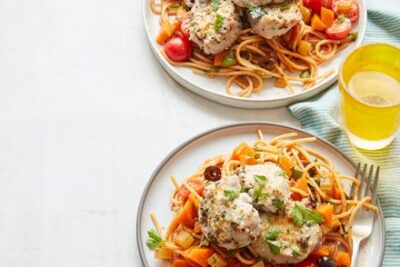 parmesan pork with tomato and olive spaghetti 440 400 10aa323 RecetasPopulares.com 30